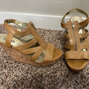 Tan wedges
